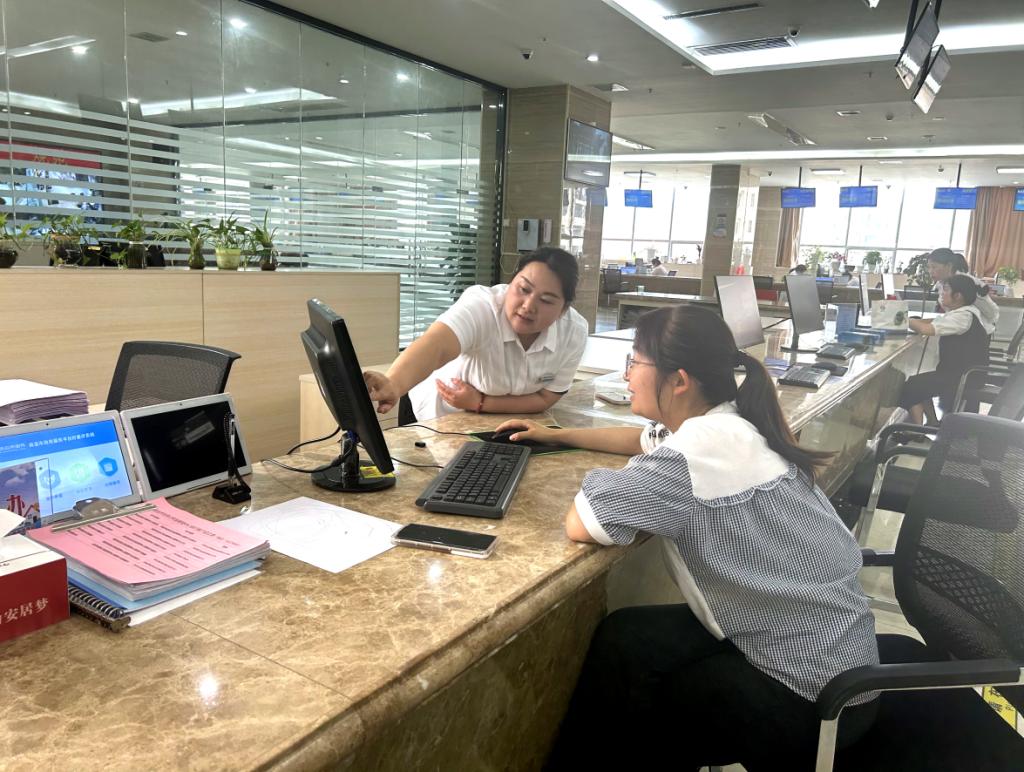 云南包含正规代办中介提取公积金电话的词条